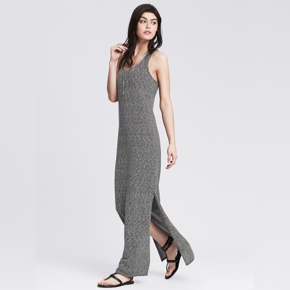 Banana Republic Textured Striped Racerback Patio Dress in Grey Size M - Picture 3 of 15